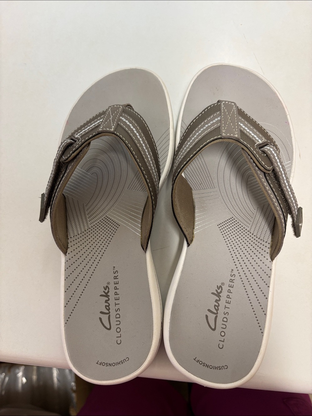 Clarks Sandal Thong in Taupe with White Sole*